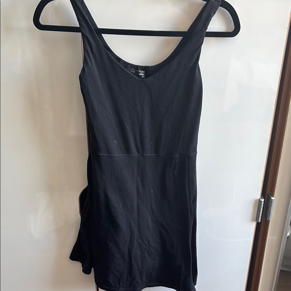 aerie black athletic dress! built in shorts!🖤